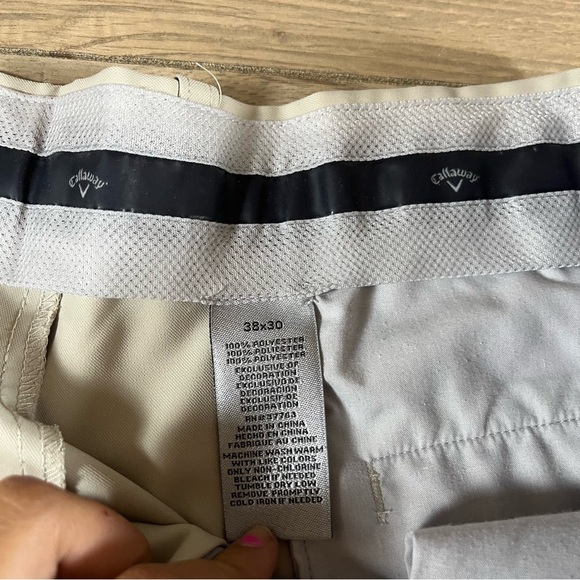 Men's Classic Tan Pants - Picture 4 of 7